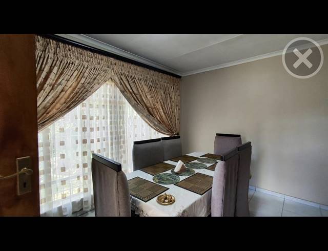 3 BEDROOM SECTIONAL TITLE FOR SALE IN EDLEEN